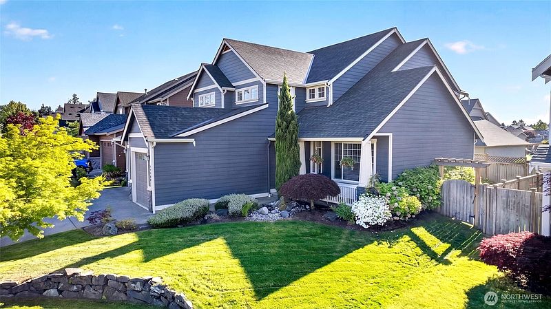 3rd image of 17104 138th Avenue Ct E