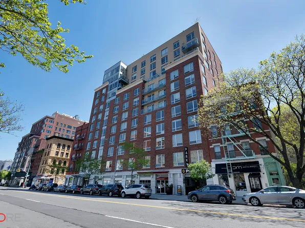 2280 Frederick Douglass Boulevard image 16 of 19