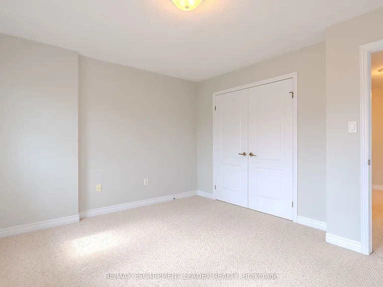 441 Stonehenge Dr #8 — Photo 19