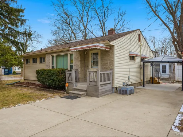 916 Buckingham Ave, Flint, MI 48507