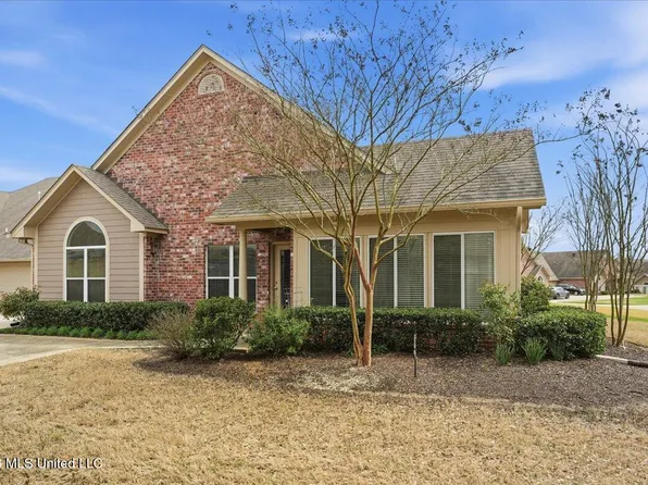 620 Sweetwater Dr, Pearl, MS 39208