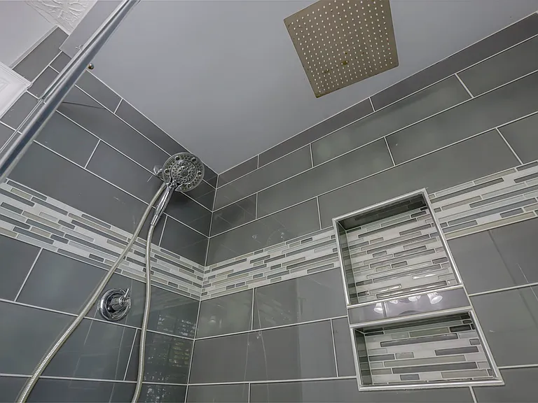 4392 Greensbury Dr — Photo 45