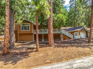 25386 Appleton Dr, Idyllwild, CA 92549
