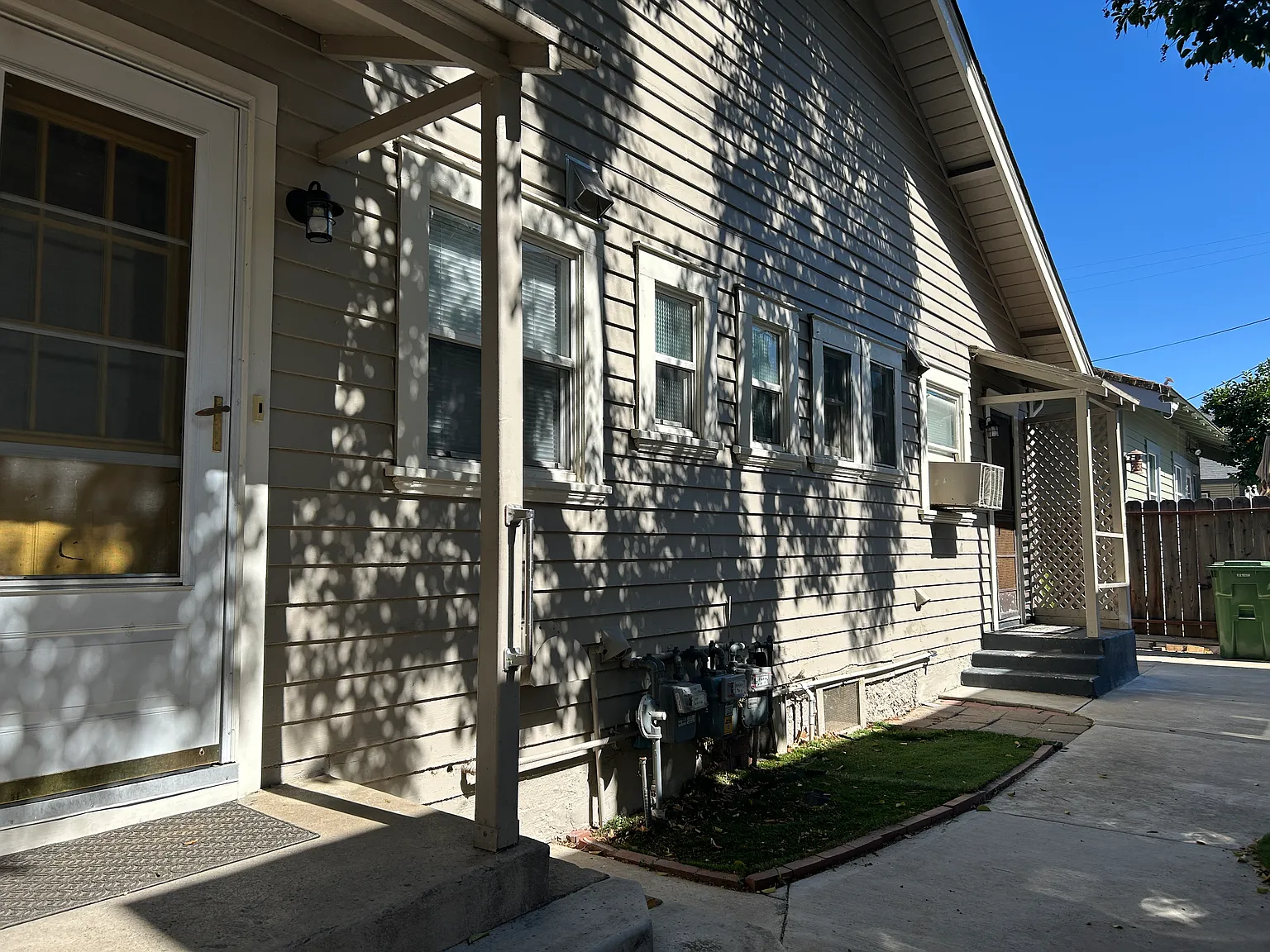 2bd 1ba Duplex Tracy — Photo 3