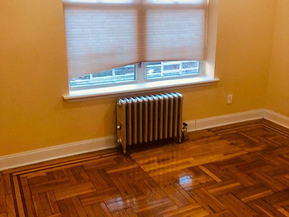 2nd image of 1002 E 225th St Floor 2