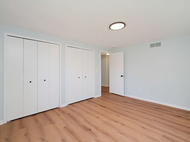 1083 N Livernois Rd — Photo 16