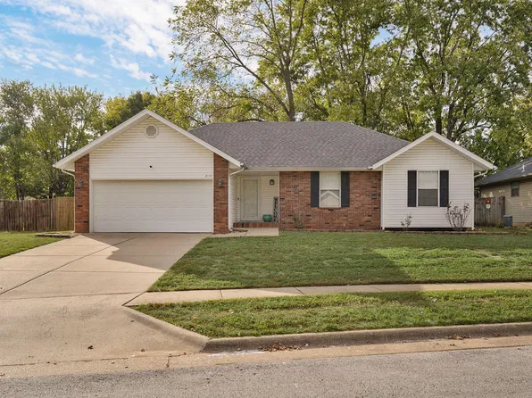 2131 S Colgate Avenue, Springfield, MO 65807