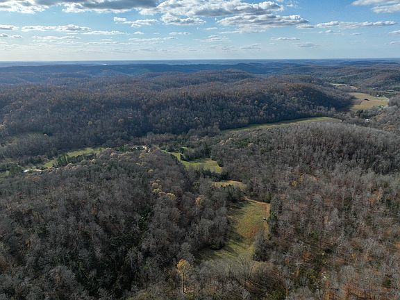 4th image of 2938 Woods Prong Rd