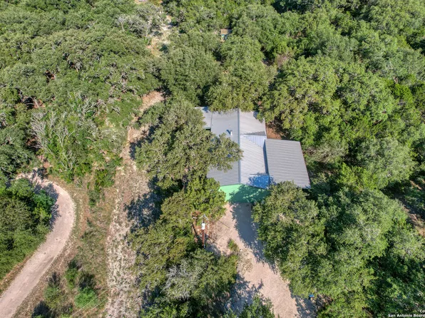 23942 us highway 83, ConCan, TX 78838