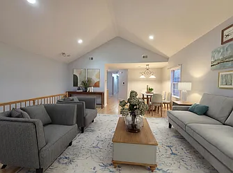 27 Jewett Avenue, #2