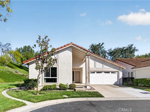 27706 Calle Valdes, Mission Viejo, CA 92692