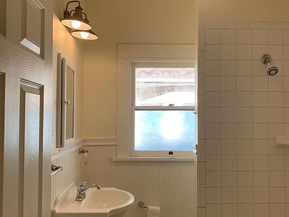 3rd image of 1817 7th Ave Unit 1