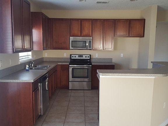 2nd image of 4012 Leatherwood Dr