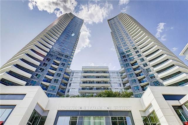 1st image of 7171 Yonge St #901