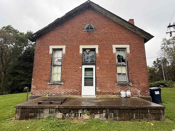 2nd image of 2280 Brownsville Rd