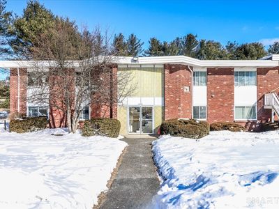 38 Candlewood Lake Road South APT 3, New Milford, CT, 06776