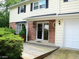 6603 Holford Ln, Springfield, VA 22152