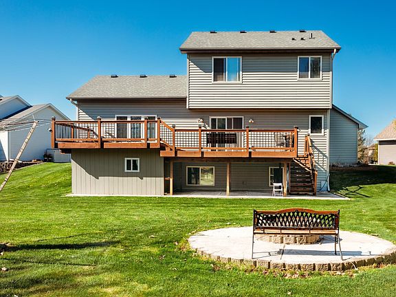3rd image of 10014 Pin Oak Ct N