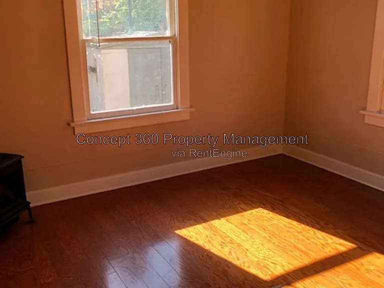 1144 E Appleton St #1 — Photo 15