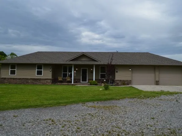 17682 Midway Dr, Poteau, OK 74953