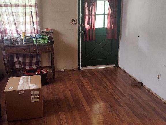 2nd image of 508 Pineywood Dr