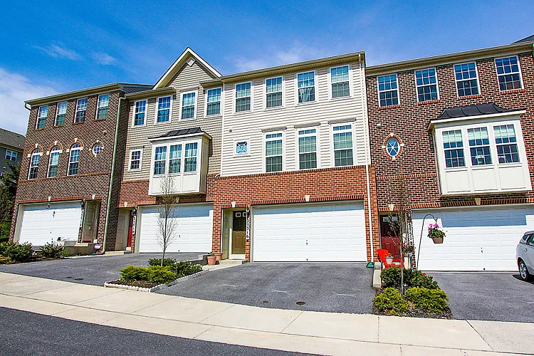 25516 Joy Ln photo 1