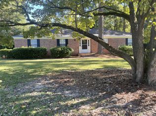 107 N Edgewood Dr, Statesboro, GA 30458