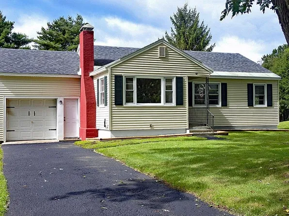 67 Phillips Street, Rutland City, VT 05701