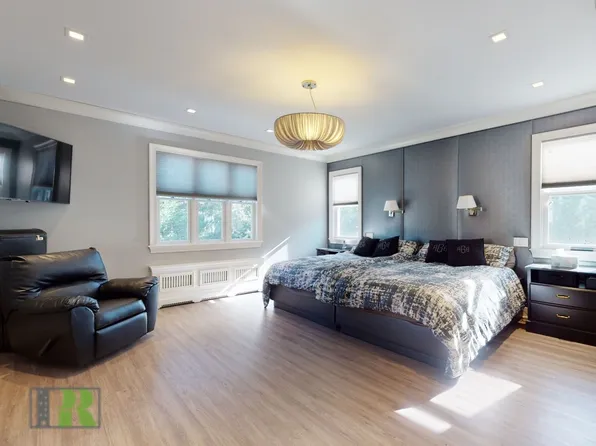 669 East 2nd Street image 30 of 44