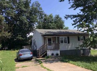 2216 Mayflower Dr, Lynchburg, VA 24501