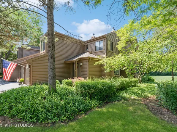 656 N Golf Ln #0, Barrington, IL 60010