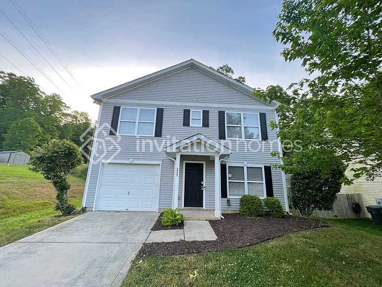 1737 Red Bird Cir — Photo 1
