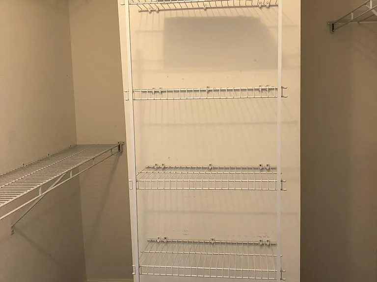 2527 Emerson Dr — Photo 19