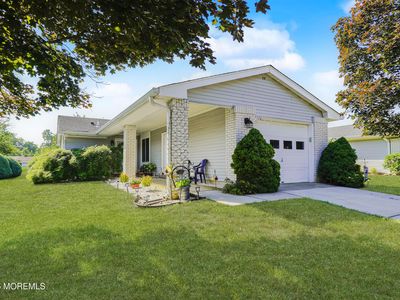 732 Ralston Plaza #732A, Monroe Township, NJ, 08831
