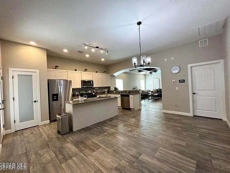 14190 Peyton Edwards Ave — Photo 14