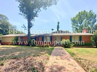 1915 Sycamore Ave, Corsicana, TX 75110