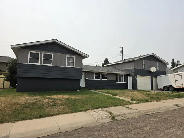 808 7th St, Havre, MT 59501