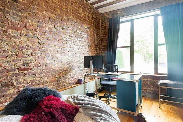 Rented by BRICK & GALO REALTY CORP | media 21