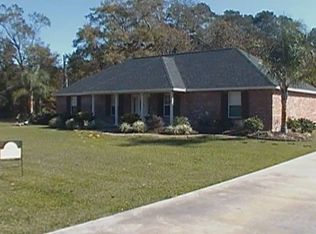 2228 3rd St, Lake Arthur, LA 70549