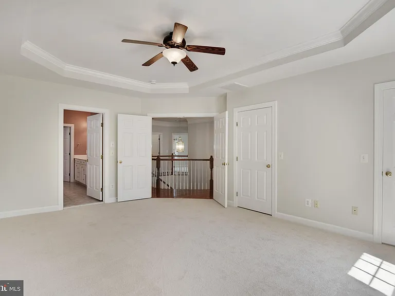 8416 Churchside Dr — Photo 61