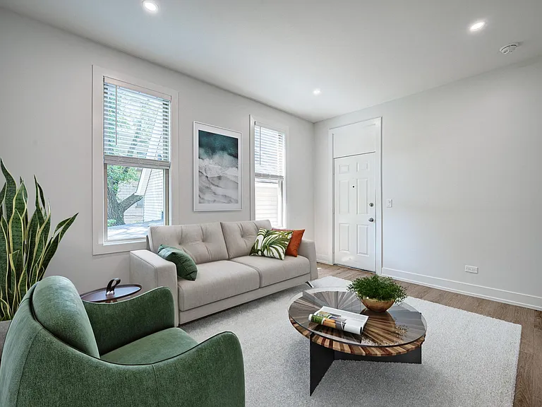 1635 N Drake Ave #2R — Photo 6