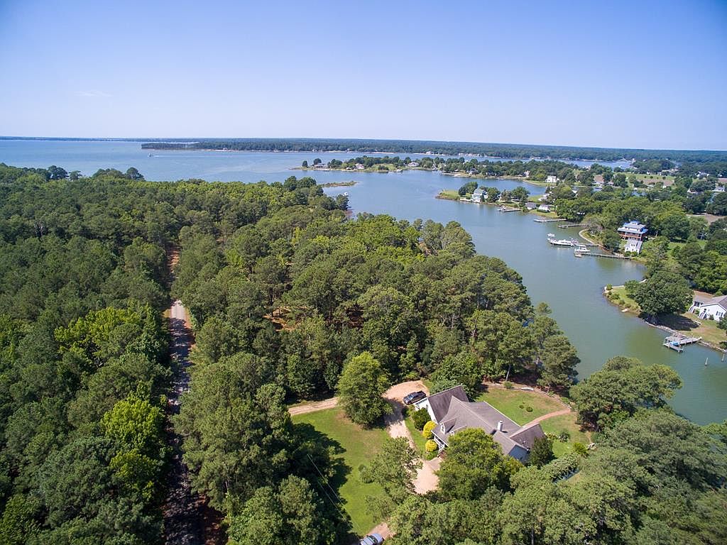 4324 Bluff Point Rd, Kilmarnock, VA 22482 MLS 113948 Zillow