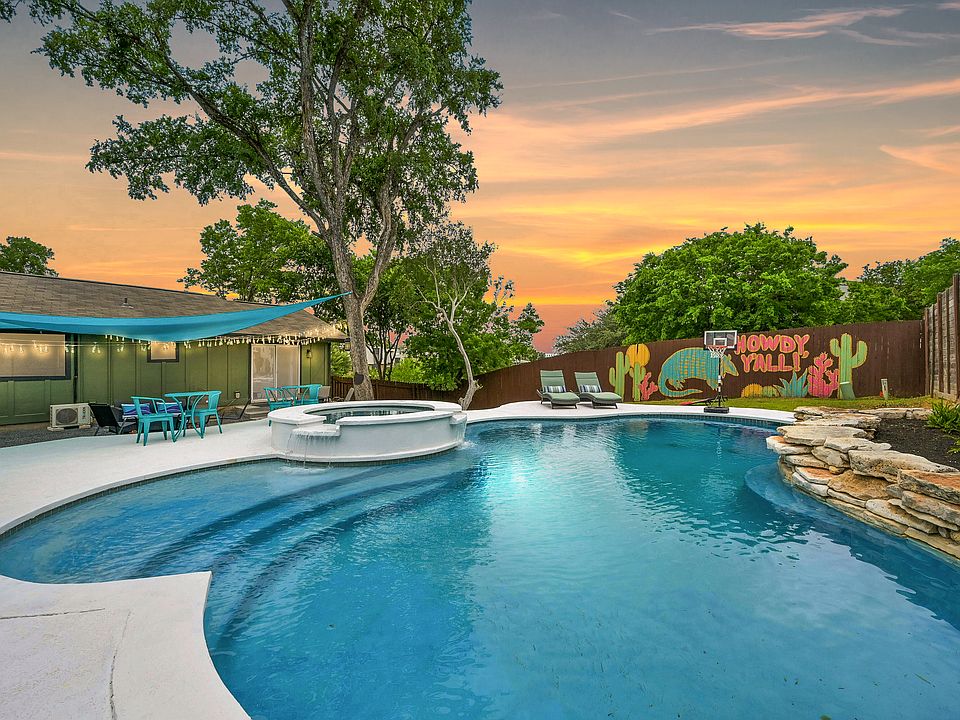Your private heated pool and hot tub awaits you!
