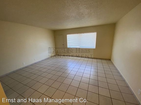 4th image of 1440 Elm Ave APT 2