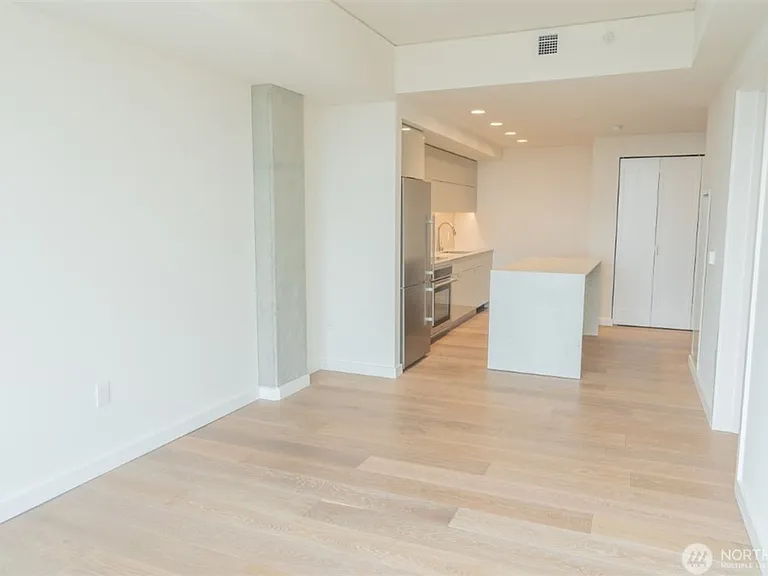 450 S Main St #1605 — Photo 11