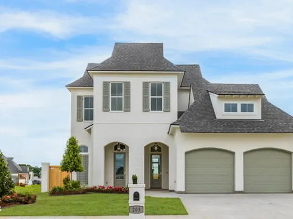 203 Crossbill Dr, Lafayette, LA 70508
