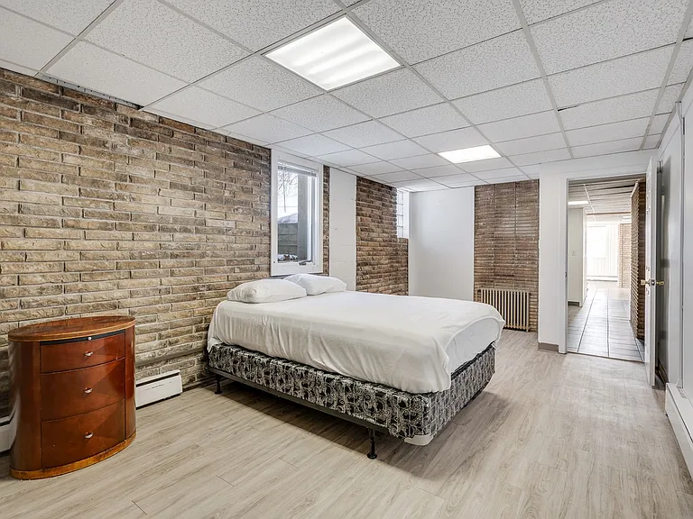 1605 Marshall STP, LLC — Photo 49