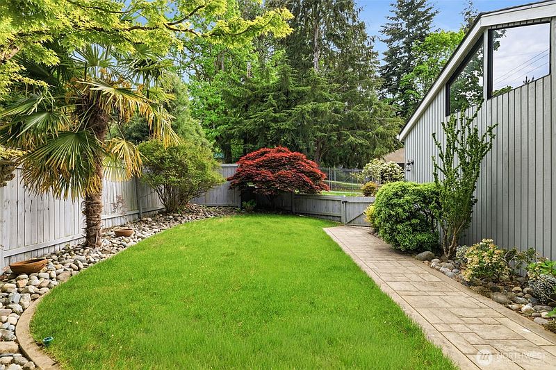 4th image of 104 SW 291st Street