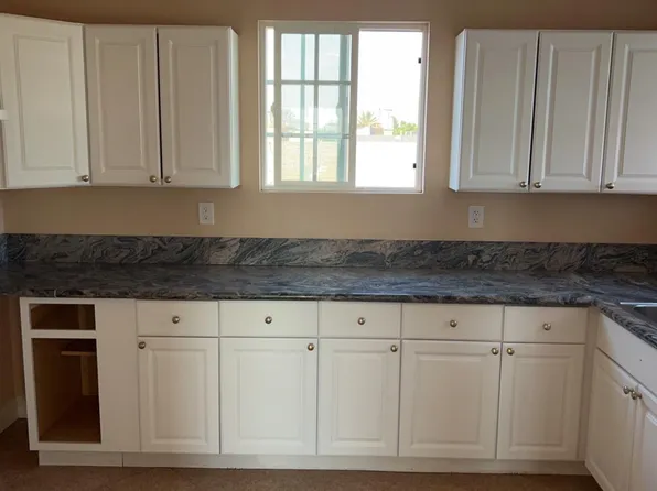 8949 California Ave #B, South Gate, CA 90280