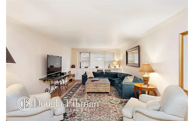 Sold by Douglas Elliman | media 18